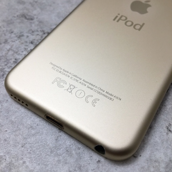 Apple iPod Touch (16GB) – Gold (6th Generation) - Picture 5 of 5